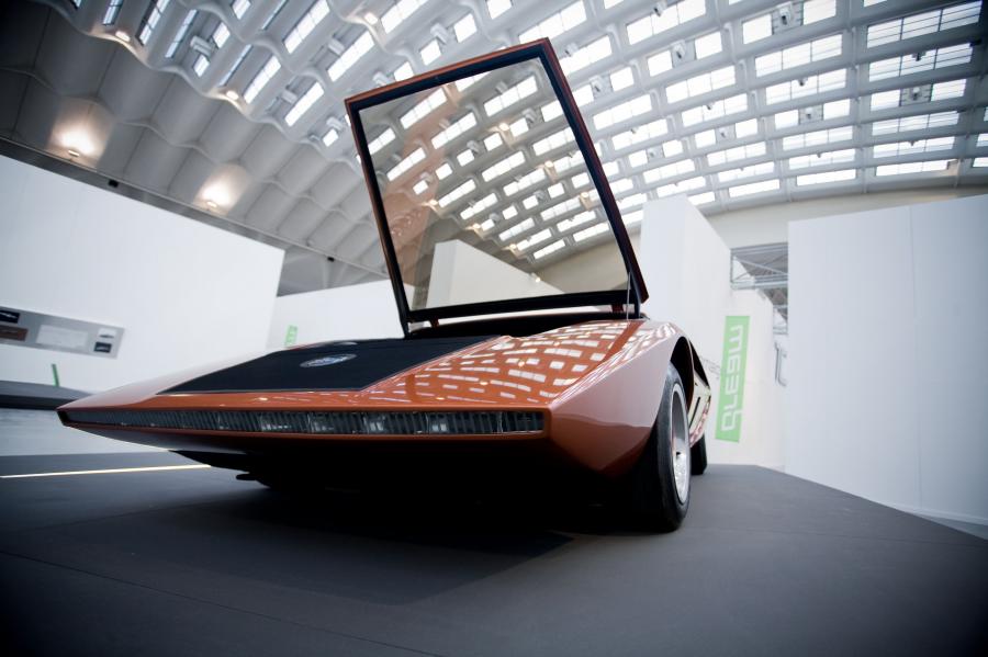  Lancia Stratos Zero Concept 1970 года  (фото 56 из 97)